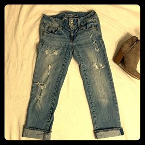 American Eagle Artist Crop Jeans